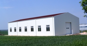 kisber_csarnok.jpg kisber_csarnok.jpg