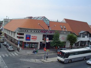 keszthelyplaza1.jpg keszthelyplaza1.jpg