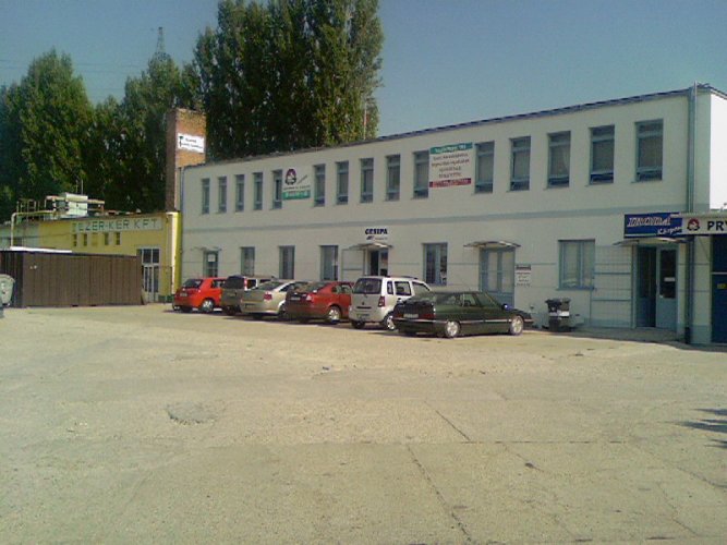 szinkron87_2.jpg szinkron87_2.jpg